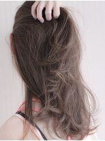 グレース(GRACE) クリアグレージュ2(担当 宮本)