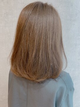 シックス ヘア ワーク ショップ(No.06 Hair Work Shop) アッシュベージュ ＋ ワンカールミディ