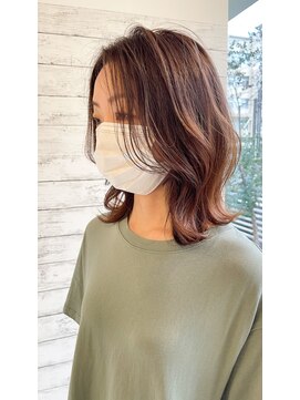 ファム 十日市店(femme) 大人ミディアムウルフ