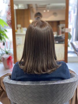 フツーロ 栄(FUTURO) 髪質改善