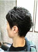 クセ毛を生かしてパーマ風ショート