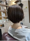 ショートボブ