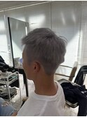 ホワイトシルバーベリーショート前髪イメチェン所沢韓国練馬