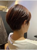 シンプルショートヘア