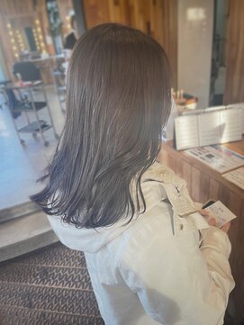 ヘアラウンジ アングゥ(hair lounge ungu) カーキグレージュ