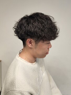 ニアウ 高崎店(Niau) メンズマッシュ波巻きツイストスパイラルパーマ群馬高崎眉毛韓国