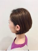 ショートボブ