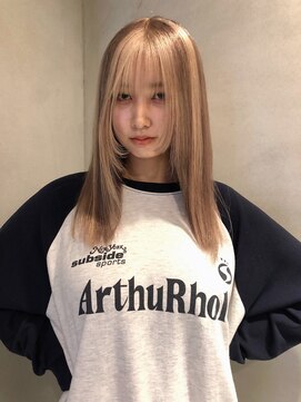 ペレ 梅田(PELE) イメチェン/ホワイトブロンド/外ハネボブ/美髪/梅田