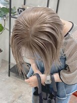 ニトバイアンキシム(nit by ahnkism)&nbsp;外国人風ミルクティーベージュケアブリーチ堀江