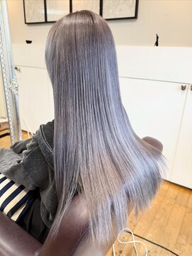 12/6【髪質改善ブリーチ】シルバー【千代田彩夏】