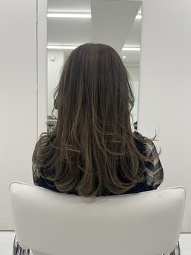 ニューカマー バイ ヘッドライト シブヤ(NEW COMER by HEADLIGHT shibuya) カラー