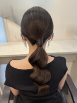 マーリー(marlee)&nbsp;大人女性の艶々ポニー