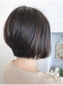 前下りショートボブ