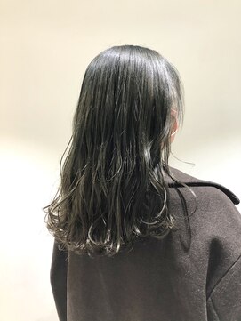 ネイヴィル(navile) 透け感◎オリーブグレージュ