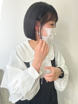 ジェム(GEM) ミニボブ/切りっぱなし/暗染カラー