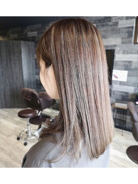 サード プレイス(Third Place) サラツヤスタイル！