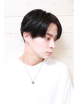 オーシャン(Ocean) ［OCEAN　Hair&Life高田徹]つや髪センターパート