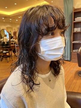 ビュートリアム265(BEAUTRIUM 265) ミディアム/くせ毛/パーマ/フェイスレイヤー/２０代/３０代