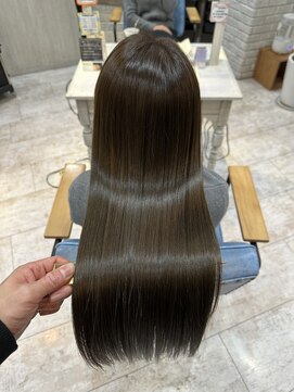 アルーシェ 心斎橋(Alushe) 髪質改善トリートメント