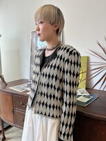 ヘアーアイストゥーレ(HAIR ICI TRE)&nbsp;ショート　マッシュショート　ハイトーン　ブリーチ　担当桜桃