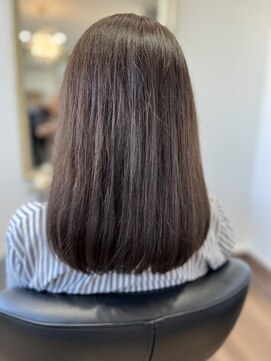 ヘアーズラボ(Hair’s Lab.) ダークベージュ×艶ストレート