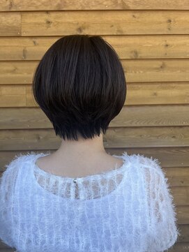 マカナワークス(makana works) 丸みショート