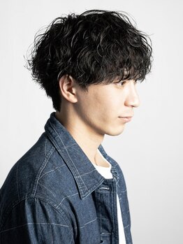 ファミリア 平野(familia)の写真/細部まで研究し尽くされた極上のパーマ技術！パーマニスト本物の技術でリピーター多数☆