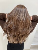 コワフェル ド エクセル 白楽店(la coiffure de excel)&nbsp;艶髪ハイライトカラー