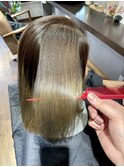 ブリーチ毛でもこのツヤ感♪アルテマ髪質改善ストレート