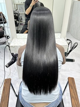 エレリー 静岡店(EleRe) EleRe 髪質改善/縮毛矯正/カラー/レイヤーカット