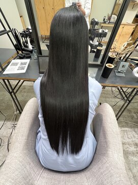 ラヴィエ(RAVIE) 【半田・髪質改善】縮毛矯正/トリートメント/マンツーマン