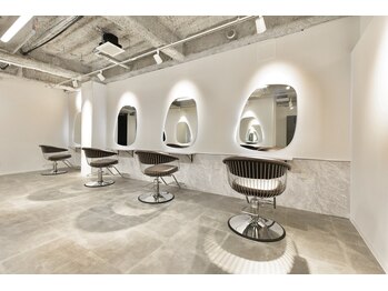 Afinar 新宿【アフィナー】