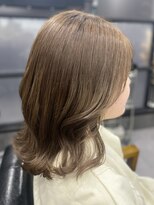 ウェイビー 桜木町店(WAVY)&nbsp;【ワンカラー】ミディアムレイヤーくすみベージュ