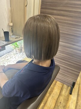 アレッタヘアーサロン(ALETTA HAIR SALON) milk tea beige × bob