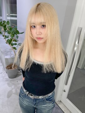 ブリーチ3回、複雑デザイン、縮毛履歴からムラ修正してブロンド