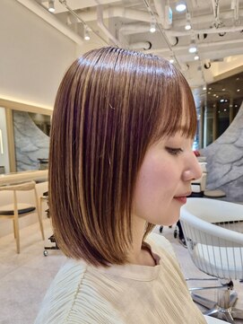 ソワネ 表参道(soigne) 表参道酸性ストレートミディアムボブ髪質改善アッシュグレー30代