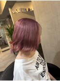 ピンク