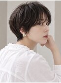 耳掛けショート　ショートヘア　ふんわりショート　ショート　