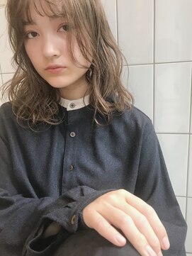 ルーイ(LOUIE) 透明感/パールグレージュ☆