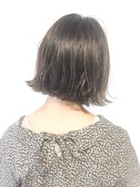 リアン(Lien)&nbsp;ソフトブリーチ×切りっぱなしボブ／熊田佳奈子