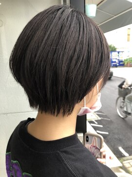 ココンプリュス アンド モナ(COCON+&MONA+) くびれショートスタイル