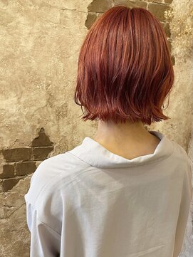 マギーヘア(magiy hair) magiyhair【nico】外はねボブ　ブリーチ　ピンク　カラー