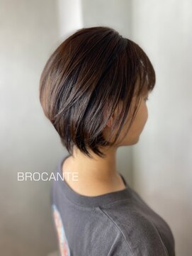 ラトリエ ブロカント 立川北口店(L'atelier BROCANTE) ショートボブ ナチュラル 小顔補正立体カット TOKIO ニュアンス