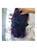 ヘアーサロン ウノ 新百合ヶ丘(hair salon UNO) ヴァイオレットカラー/パープルブラック/ウェーブ巻き