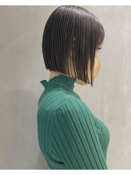 ヨーク(YOKE) 【YOKE】ワンレンボブ前下がりボブグレージュ