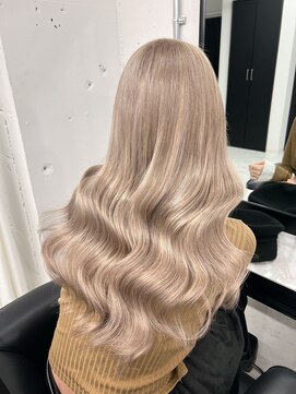 ウィステル モカベージュ《wistell mizuki》