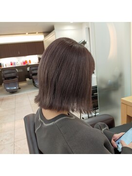 松本平太郎美容室 銀座パートフォー(PART4) 銀座 ラベンダーグレージュ 外ハネ ◎30代 40代 50代