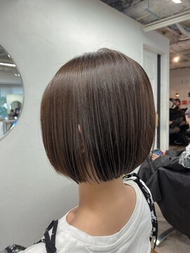 ムク 新宿(muc) グレージュボブ