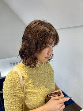 トレス(TRESS) 外ハネレイヤー　ボブレイヤー　ウェーブパーマ