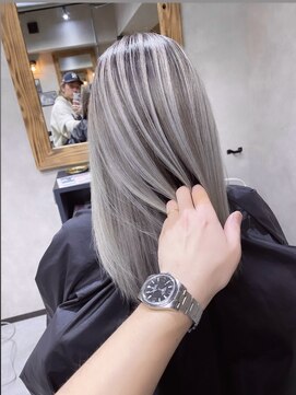 サニー 渋谷(SUNNY) バレイヤージュ、ハイライト、グラデーション、ショコラベージュ